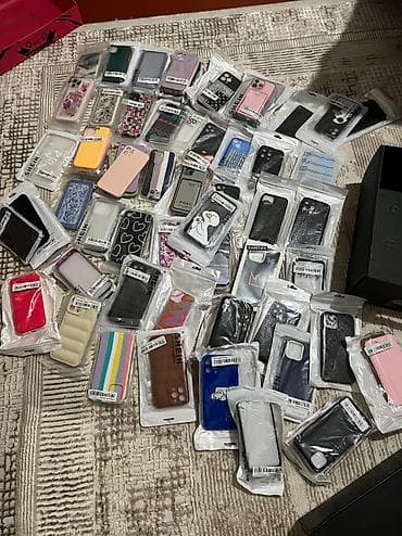 стекла для планшетов 6": Чехлы для айфонов. Отдам все за 3000сом (85шт чехлов) — 1