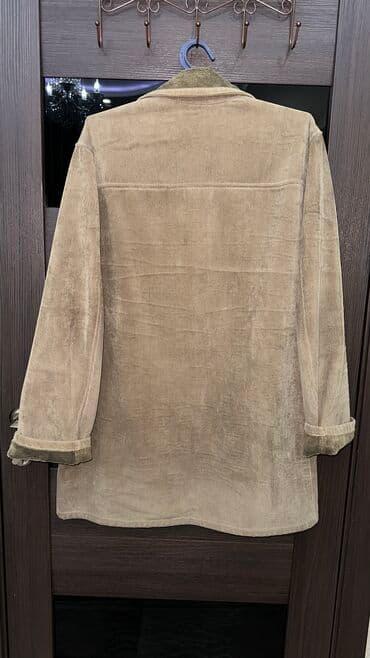 Мужская одежда: Продаю мужскую дублёнку Осень/Весна.В хорошем состоянии!Размер 52.Цена — 4