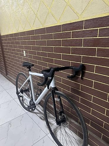 Шоссейный велосипед, Рама L (172 - 185 см), Новый