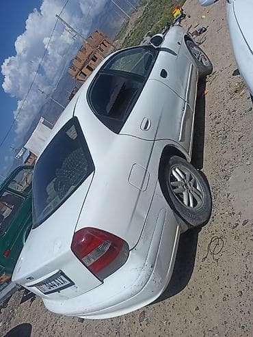 arizzo 8: Daewoo Nubira: 1999 г., 1.5 л, Автомат, Бензин, Седан — 3