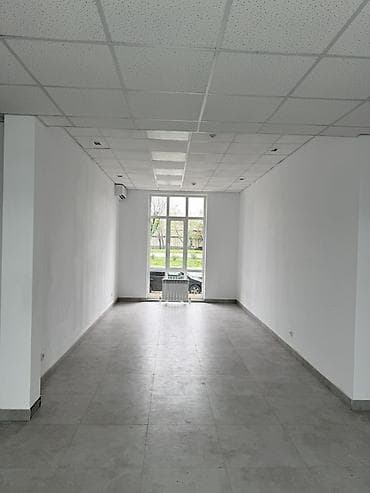 торговый места: Сдается Коммерческое помещение на первом этаже современного жилого — 7