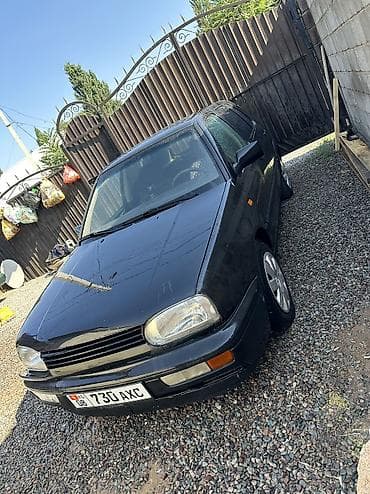 теккен 300: Volkswagen Golf: 1994 г., 1.6 л, Механика, Бензин, Хэтчбэк — 4
