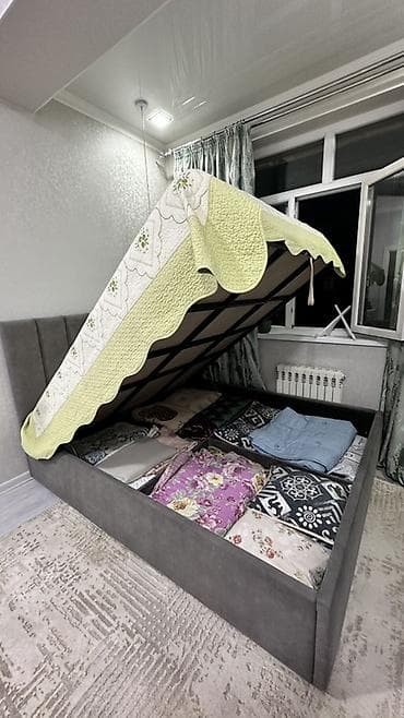 Эки кишилик керебет, Колдонулган, Сактоо кутусу менен, узуну - 200 см — 2