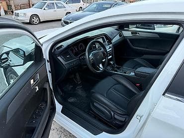 есть рассрочка: Hyundai Sonata: 2020 г., 2 л, Автомат, Газ, Седан — 7