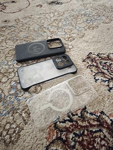 strange things: Чехлы на xiaomi 15, шт по 1500 новые — 2