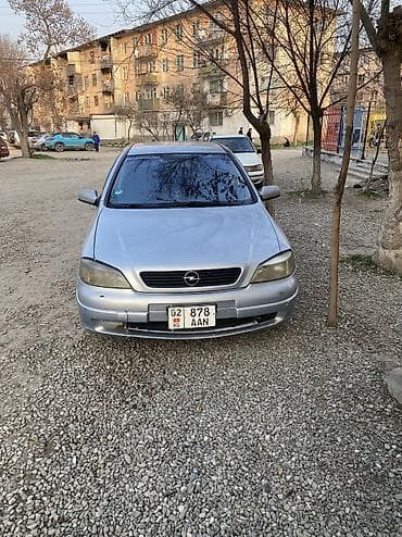 Opel Astra: 2001 г., 1.6 л, Механика, Бензин, Хэтчбэк