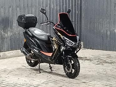 н макс мопед: Макси-скутер Yamaha, 150 куб. см, Бензин, Б/у — 2