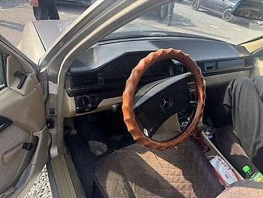 ман коммандор: Mercedes-Benz W124: 1989 г., Дизель, Седан — 2