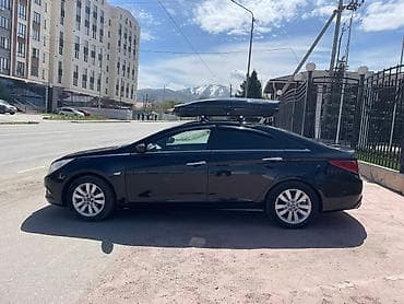 kia carnival: Hyundai Sonata: 2011 г., 0.2 л, Автомат, Газ, Седан — 1