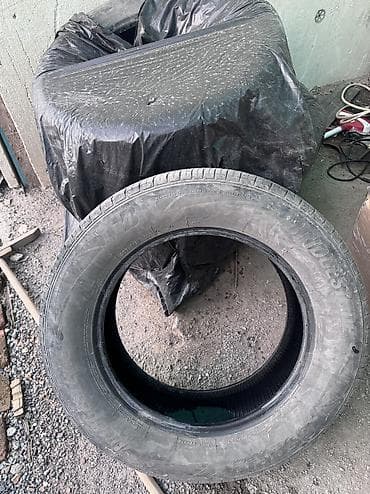 Шины 225 / 65 / R 17, Лето, Б/у, Комплект, Bridgestone — 2