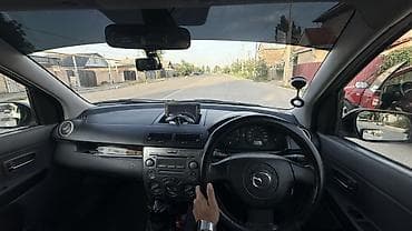 элэктро: Mazda Demio: 2005 г., 1.3 л, Автомат, Бензин, Хэтчбэк — 4