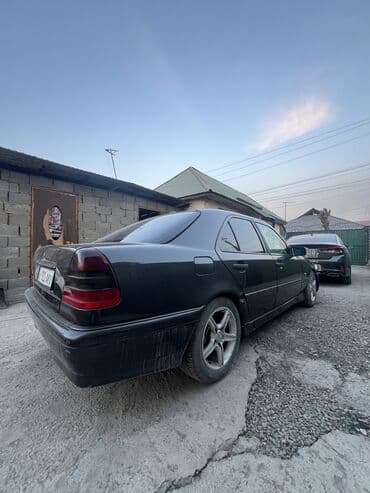 не переключает: Mercedes-Benz C-Class: 2000 г., 2 л, Автомат, Бензин, Седан — 5