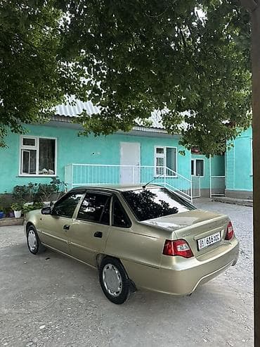 Унаа: Daewoo Nexia: 2008 г., 1.5 л, Кол менен иштөөчү, Бензин, Седан — 4