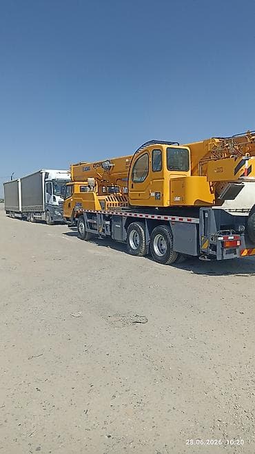 m max: Автокран, XCMG, 2021 г., от 30 м — 4