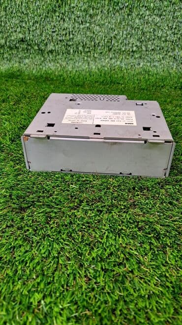 e38: Радиомодуль Bmw 7 E38 M62B35 1999 (б/у) ​ Марка: BMW Модель: 7 Год — 3