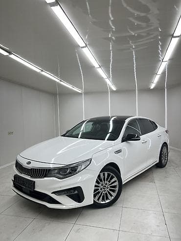 arizzo 8: Kia K5: 2018 г., Седан — 2