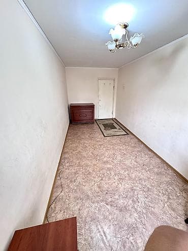 58: 3 комнаты, 58 м², 8 мкр 104 серия, 4 этаж, Требуется ремонт — 10