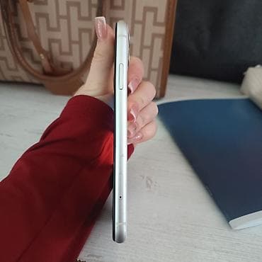 IPhone 11, Белый, Чехол, 100 %