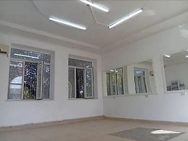 Недвижимость: Сдаются помещении под бизнес на 1 этаже 1)30 кв 2)38 кв 3 комн — 2