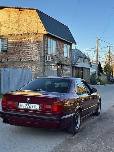 анар баг: BMW 5 series: 1991 г., 2 л, Механика, Бензин, Седан — 4