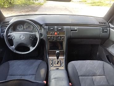 sprinter 2008: Mercedes-Benz E-Class: 2002 г., 2.4 л, Автомат, Газ, Универсал — 10