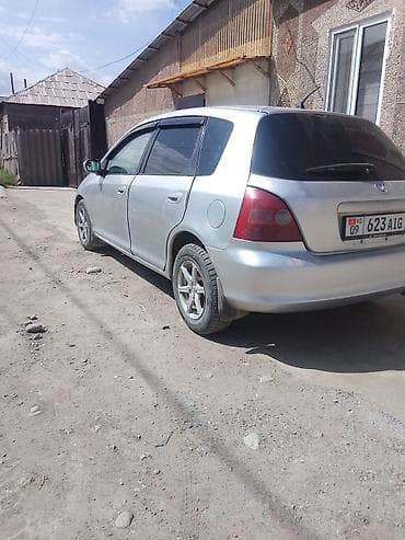 kia sit: Honda Civic: 2002 г., Бензин, Хэтчбэк — 9