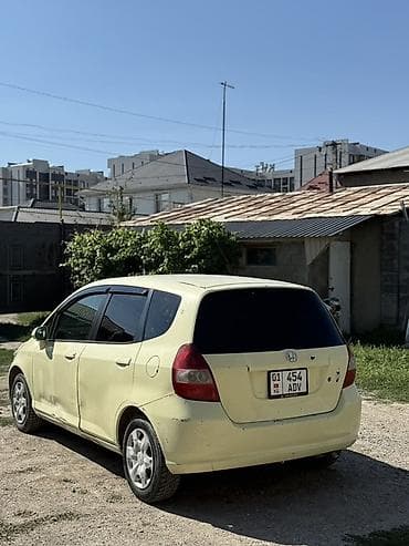 лабавой фит: Honda Fit: 2003 г., 1.3 л, Автомат, Бензин, Хэтчбэк — 3