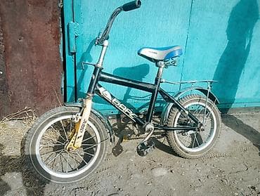 Детский велосипед, 2-колесный, 3 - 4 года, Для мальчика, Б/у