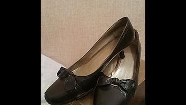 тренды: Туфли черные кожаные, размер 39 большемерки, б/у, очень аккуратно — 1