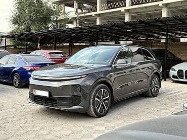 Lixiang L6: 2024 г., 1.5 л, Автомат, Гибрид, Кроссовер