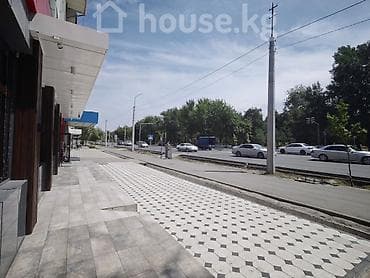 Кыймылсыз мүлк: Кеңселерди ижаралоо, 200 м², Бизнес борборунда, 1-катар — 2