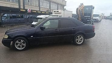 benz: Mercedes-Benz C-Class: 1994 г., Механика, Бензин, Седан — 6