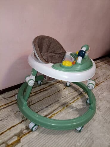 детская каласка: Ходунки для малыша - Цвет: зелёный/белый, сиденье коричневое - Мягкое — 1