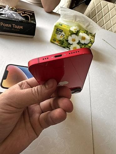 Poco: IPhone 14, Красный, Коробка, 100 % — 5