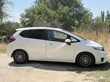 2016: Honda Fit: 2016 г., 1.5 л, Автомат, Бензин, Универсал — 1