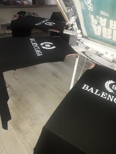 шелкография на футболках на заказ: Шелкография, | Кийим — 1