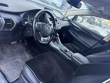 Транспорт: Lexus NX: 2017 г., Гибрид — 1