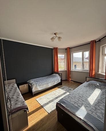 rent room: Сдаётся просторный дом с полной меблировкой и техникой. Планировка и — 2