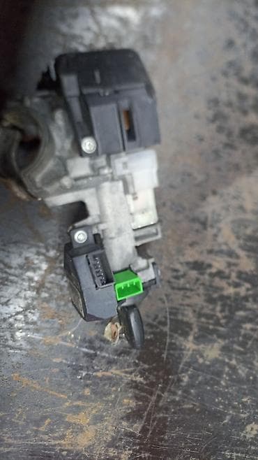 fit: Honda 2002 г., Б/у, Оригинал, ОАЭ — 3