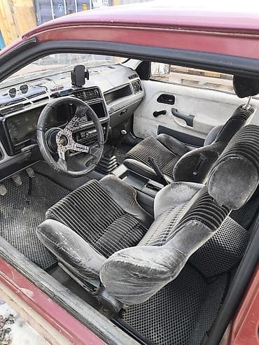 t 25: Ford Sierra: 1988 г., 1.6 л, Механика, Бензин, Купе — 4