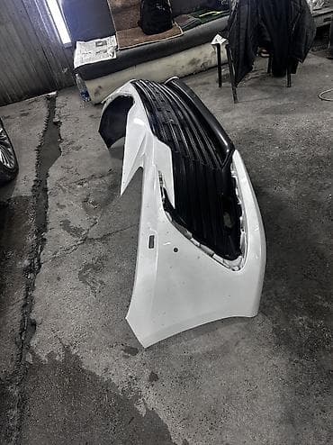 corolla s: Бампер Toyota, Колдонулган, Оригинал — 1