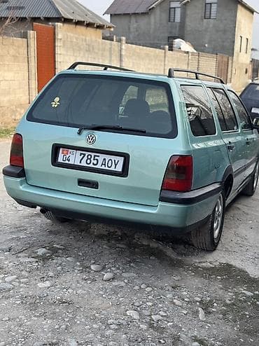 салон на пассат б3: Volkswagen Golf Variant: 1994 г., 1.8 л, Кол менен иштөөчү, Бензин, Универсал — 1