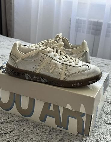 Кроссовки, 37, Б/у, цвет - Серебристый