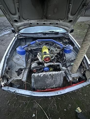 аккамуляторы: Форд си Ера 88 год 2 литровый мотор левый руль 5 ступка мотор — 2