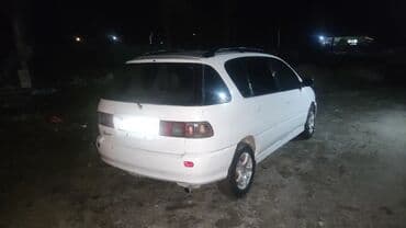 продаю или меняю с доплатой мне: Toyota Ipsum: 2000 г., 2 л, Автомат, Газ, Минивэн — 9