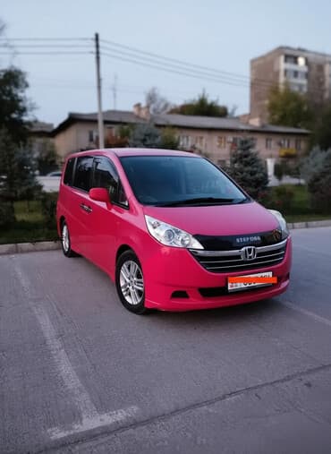 Honda Stepwgn: 2006 г., 2 л, Автомат, Бензин, Минивэн