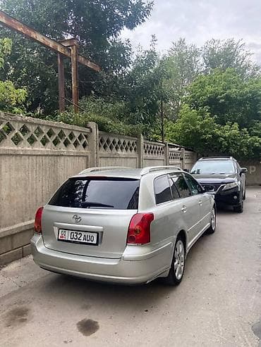 es300h 2019: Toyota Avensis: 2004 г., 2 л, Универсал — 4