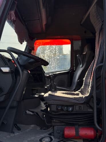 коробка на виш: Volvo : 2003 г., 4.6 л, Механика, Дизель — 7