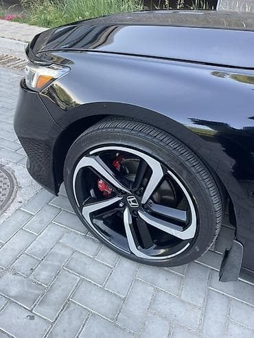 смешанные: Honda Accord: 2020 г., 2 л, Вариатор, Бензин, Седан — 3