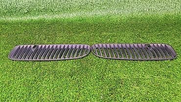 Решетка радиатора BMW 2003 г., Б/у, Оригинал